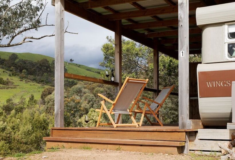 אתר נופש The Village Green Glampervans