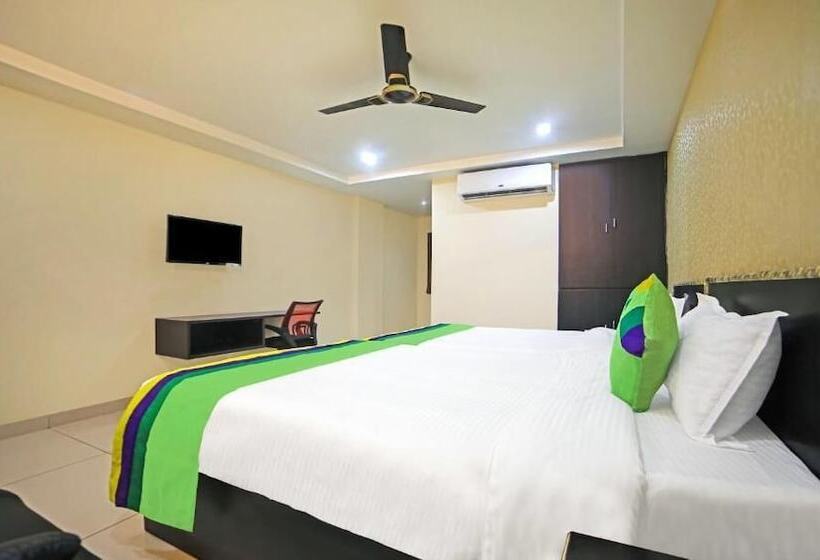 Staro Hotel   Hotel In Vijayawada