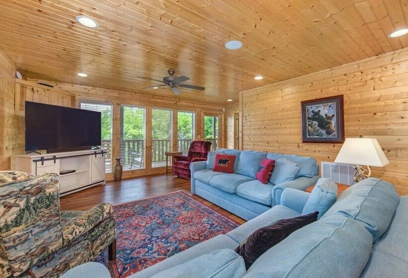 The Real Mccoy Stunning Views W/ Private Hot Tub