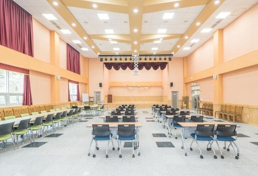 Tongyoung Sandeulhae Healling Pension