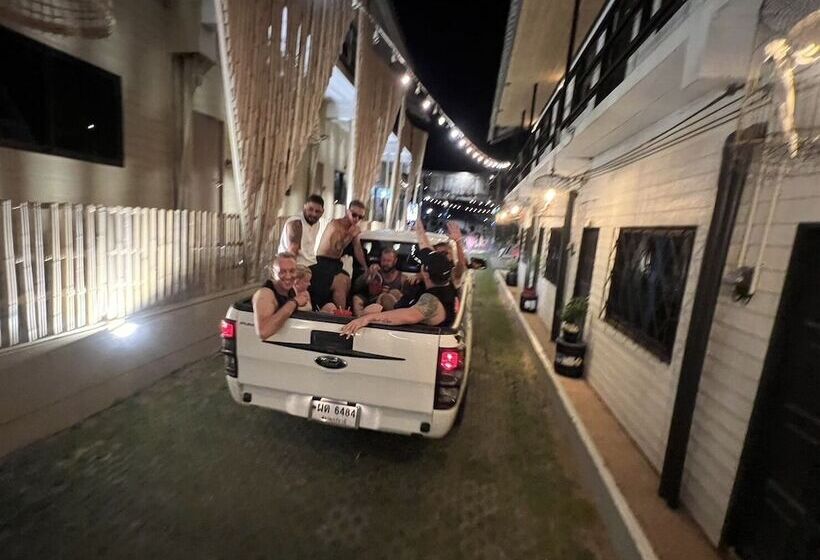 U Hostel Koh Phangan