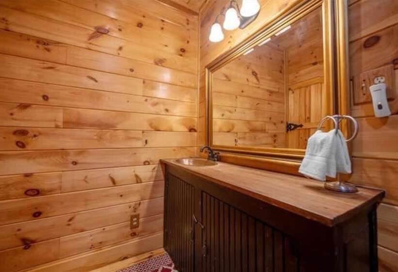 Underlook Cabin Secluded Cabin With Wifi Large Deck Gas Grill Wood Fireplace