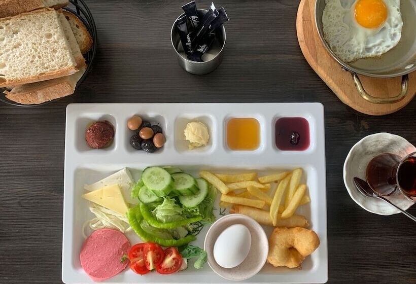Akcay Zeytin Otel