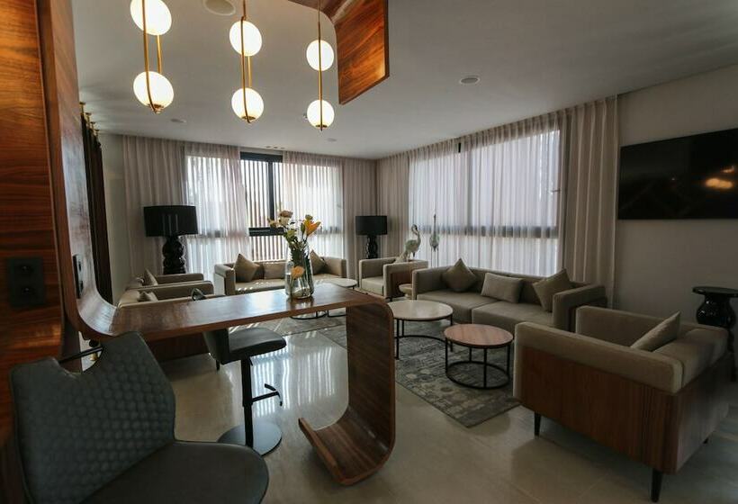 هاستل Urban Hotel And Spa