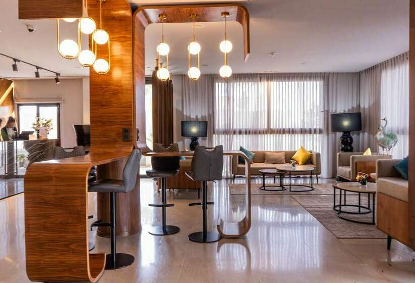 هاستل Urban Hotel And Spa