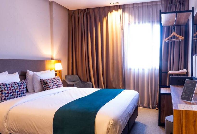 هاستل Urban Hotel And Spa