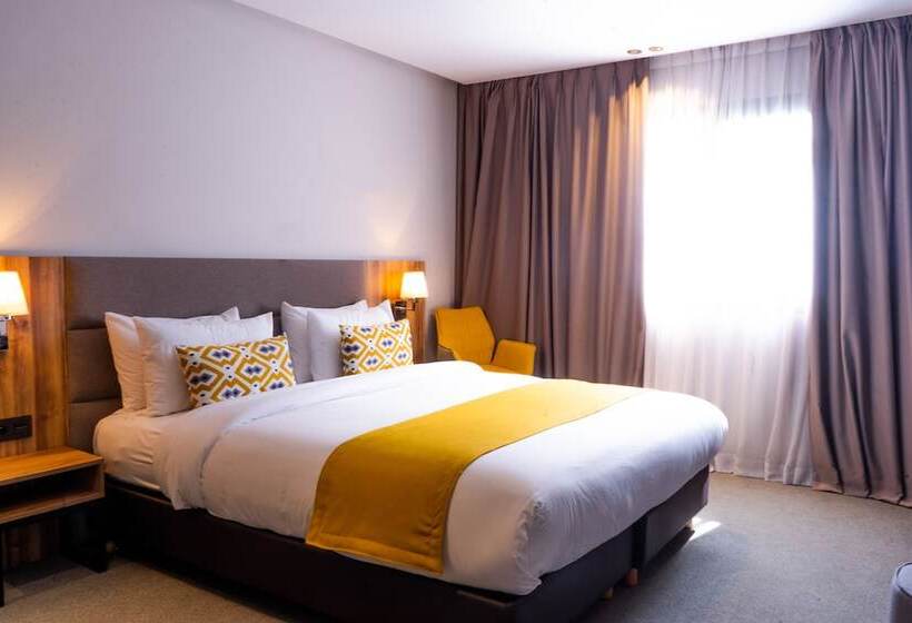 هاستل Urban Hotel And Spa