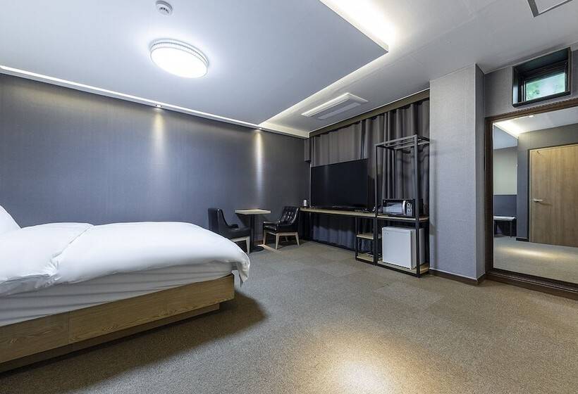 Anseong U Stay Motel