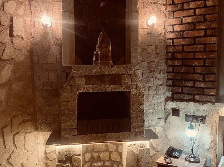 Aysultan Stone House