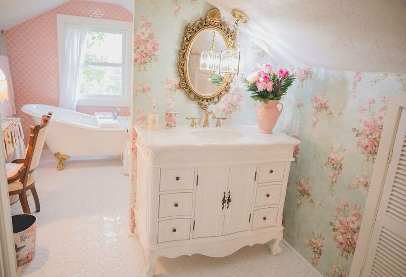 צימר Boonville Luxury Lodging