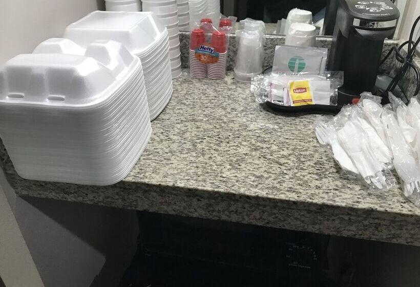 צימר Urban Lake House