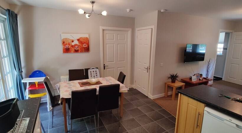 Ben Reoch Cottage  Loch Lomond & Arrochar Alps