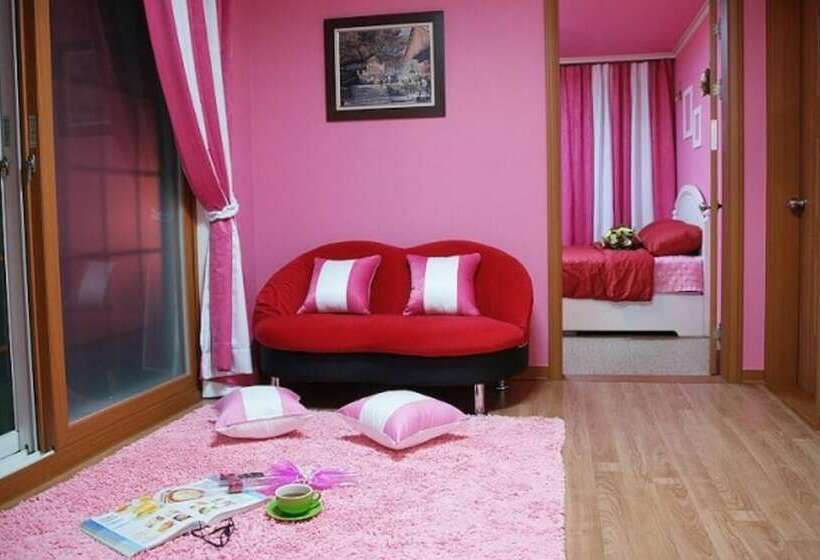 Buan Badatgaui Chueok Pension