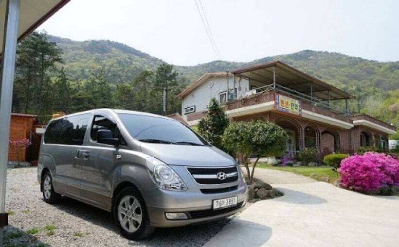 Buan Chilkdeokgol Pension