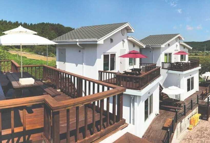 Buan Pullip Love Pension