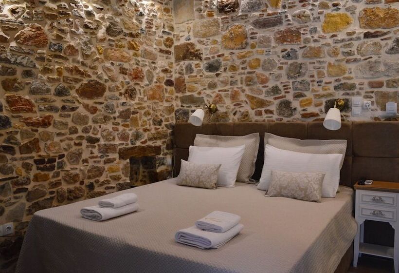 Castro Rooms Chios