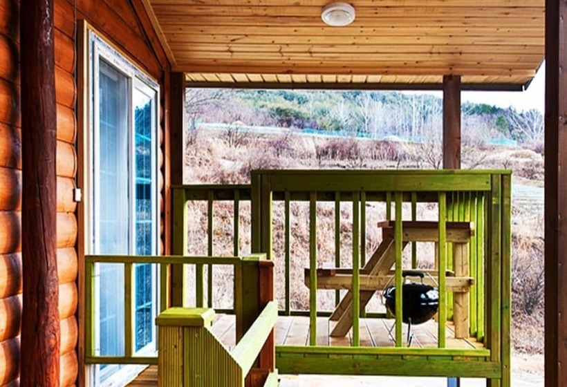 Cheongsong Hwangto Bungalow Pension