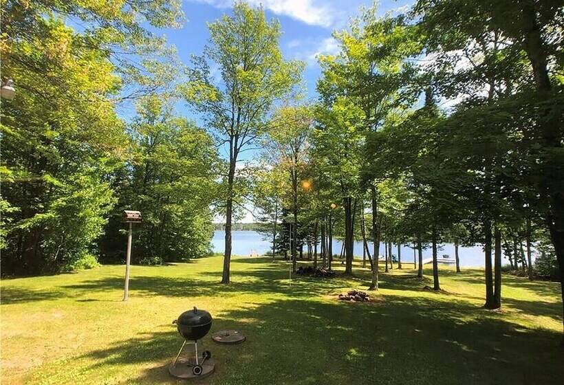 Chippewa Flowage Lake House