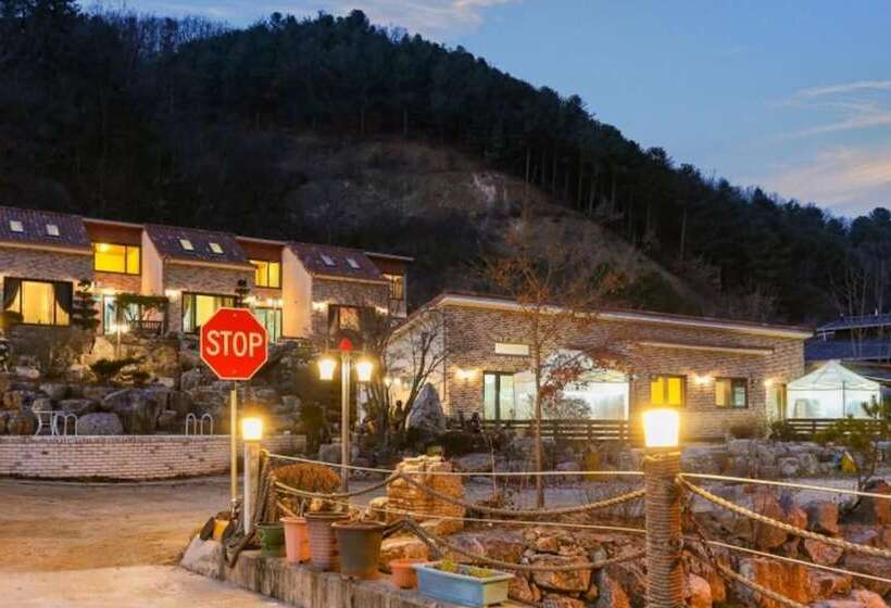 Chuncheon Big Bear Pension