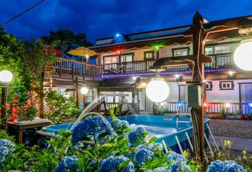 Daebudo Bada Solhyangi Pension