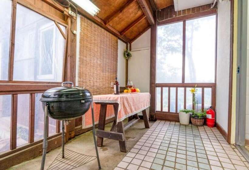 Daebudo Bada Solhyangi Pension