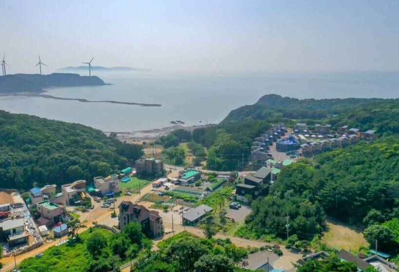 Daebudo Grand Blue Pension