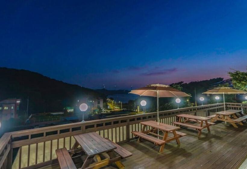 Daebudo Grand Blue Pension