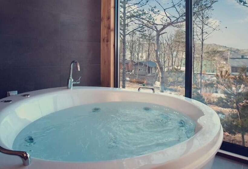 Daebudo Grove Resort Pension