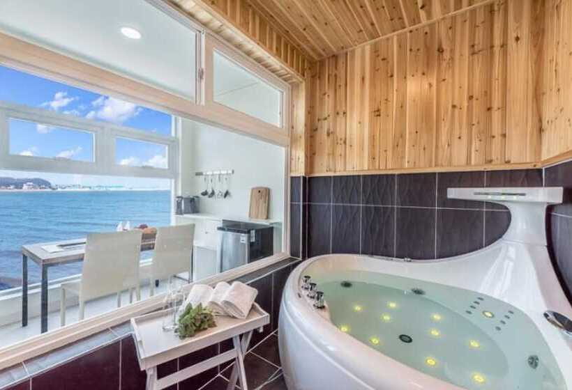 Daebudo Oblique198 Pool Villa Pension