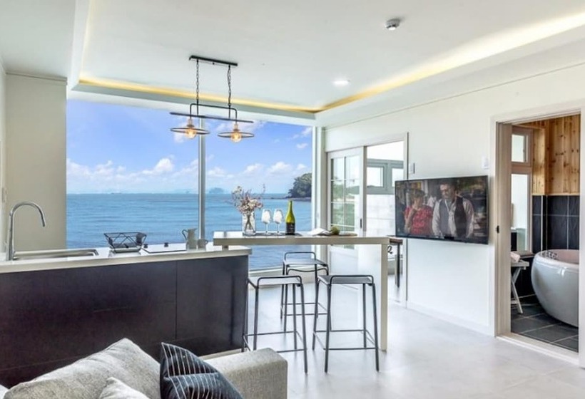 Daebudo Oblique198 Pool Villa Pension