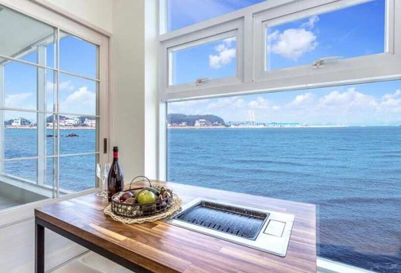 Daebudo Oblique198 Pool Villa Pension