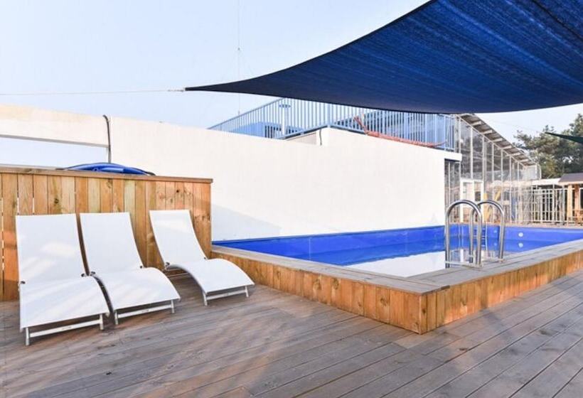 Daebudo Tourist Pension