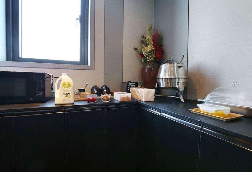 Daejeon Sintanjin Naru Motel