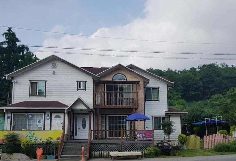 Donghae Suwonji Pension