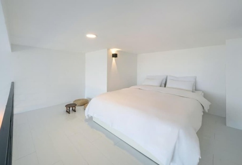 Gangneung Staybada Pension