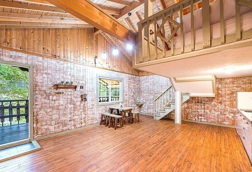 Gapyeong Atthemorn Dokchae Pension