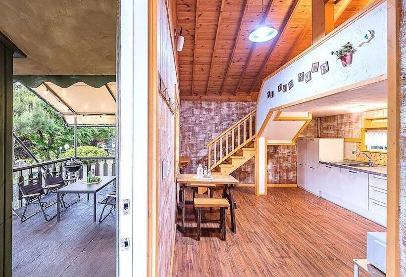 Gapyeong Atthemorn Dokchae Pension