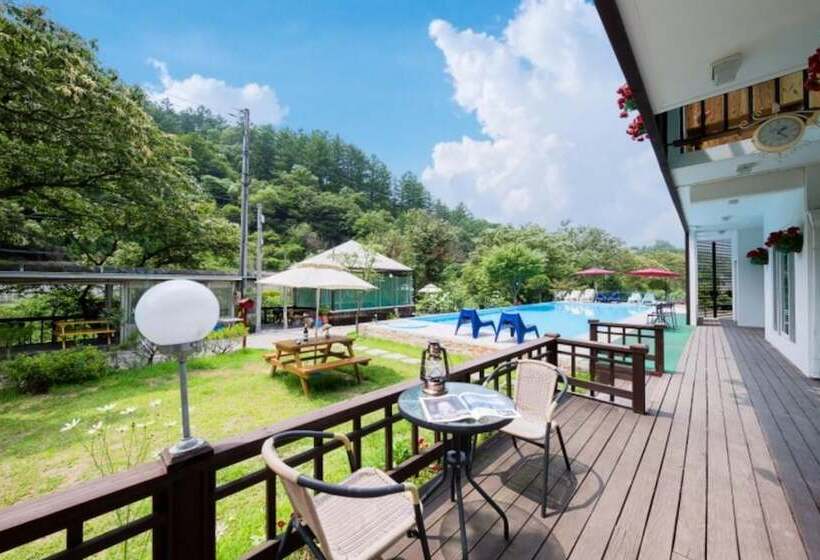 Gapyeong La Foret Pension