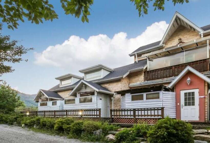 Gapyeong Haneuldari Pet Pension