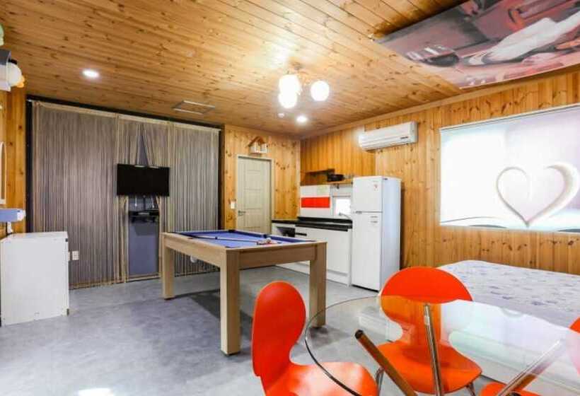 Gapyeong Haneuldari Pet Pension