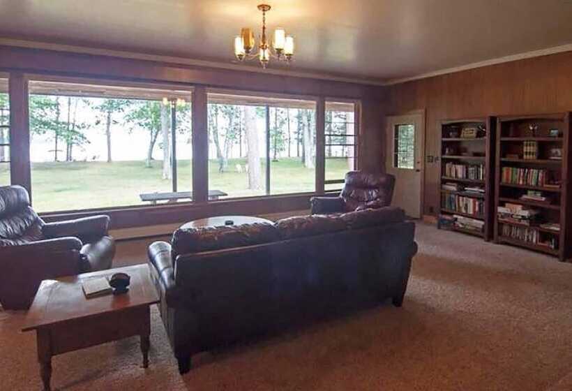 George S Lakeside Haven On Lac Courte Oreilles