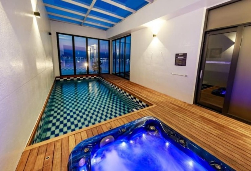 Goseong Oho Rock Pool Villa Pension