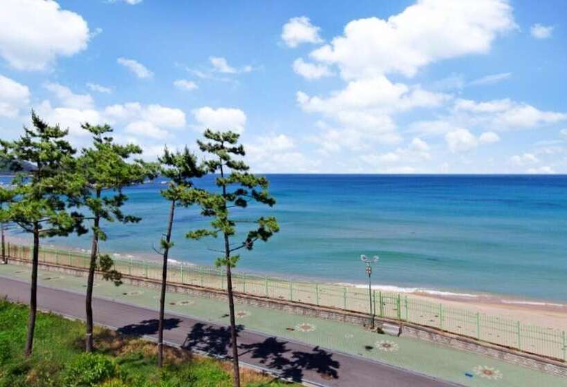 Goseong Haemaji Pension
