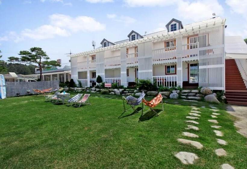 Goseong Haemaji Pension
