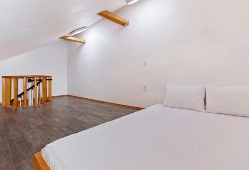 Goseong Haemaji Pension