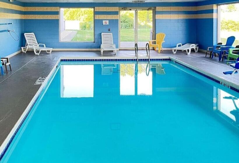 فندق Comfort Inn & Suites