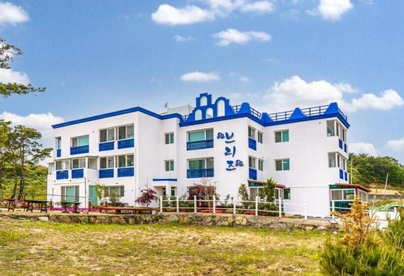 Gyeongju Nunkoip Pension