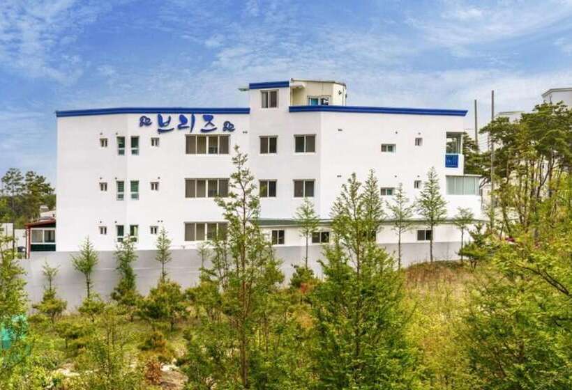 Gyeongju Nunkoip Pension