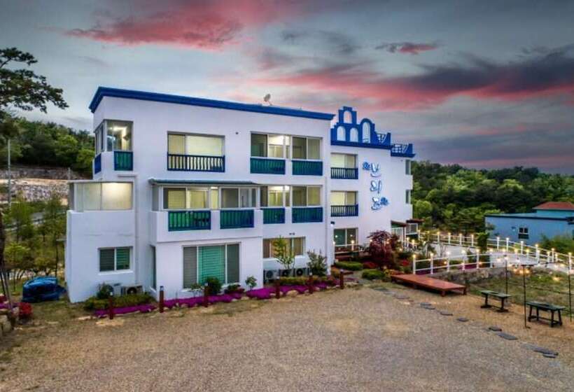 Gyeongju Nunkoip Pension