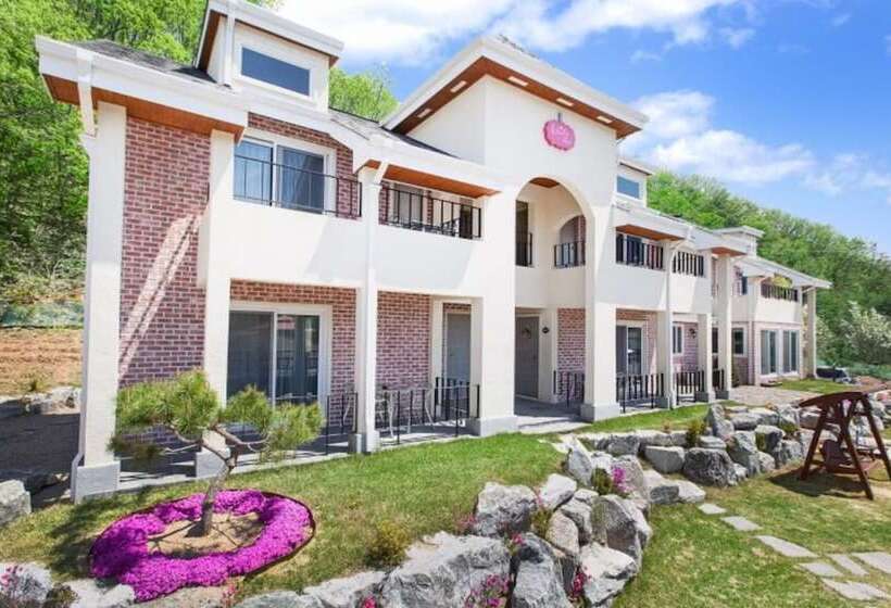 Hongcheon Cotton Candy Pension